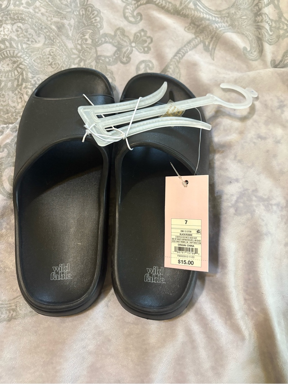 wild fable Black Slide Sandals